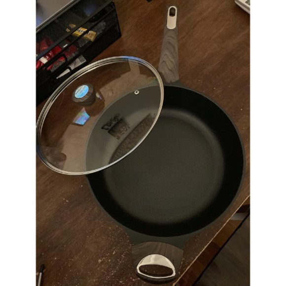 12Inch Large Skillet Nonstick Deep Frying Pan with Lid - Picture 2 of 3